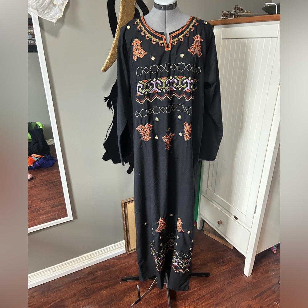 Women’s Large NWOT Black Saidi Dress for Belly Dance